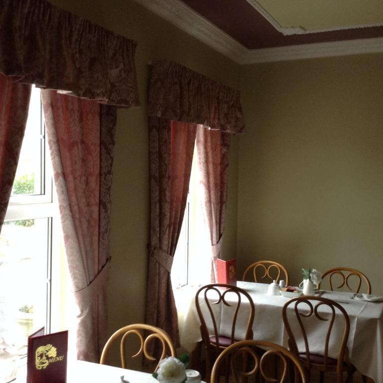 Deerpark Manor