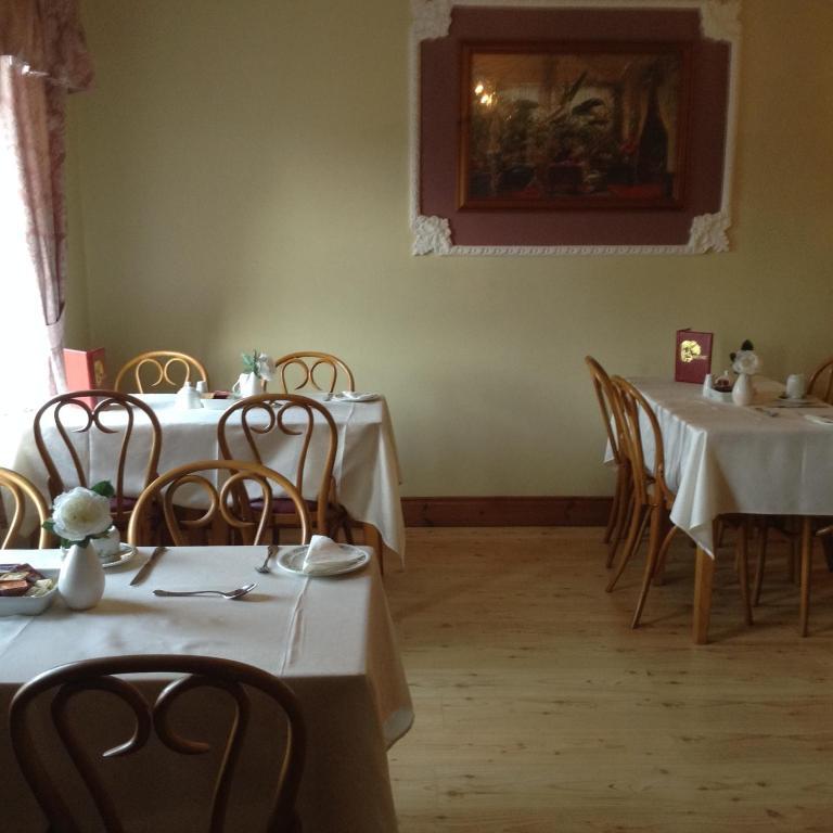 Deerpark Manor Bed and breakfast 4*