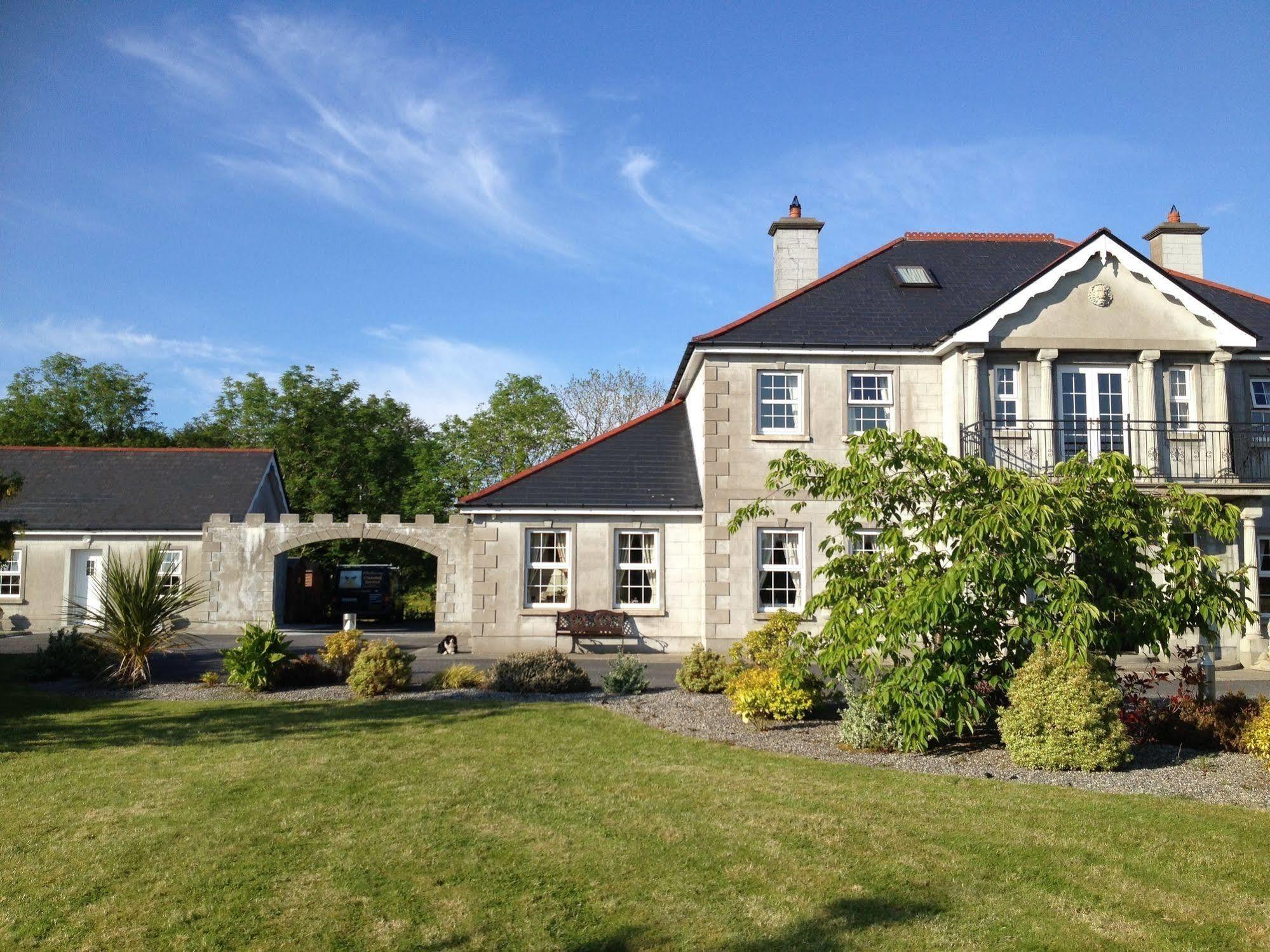 Deerpark Manor Swinford