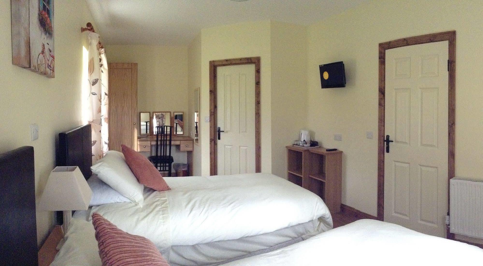 Deerpark Manor 4*